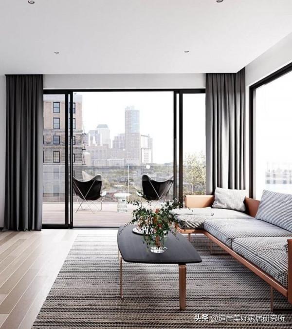 別猶豫，打通客廳和陽臺之後窗簾應該安裝在這