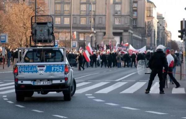 有趣且令人難以置信的未來武器和現代戰車&lpar;4&rpar;