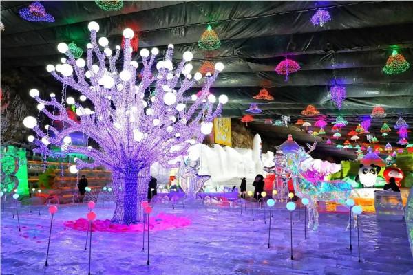 2022年相約龍慶峽，讓冰燈點亮你的這個冬日