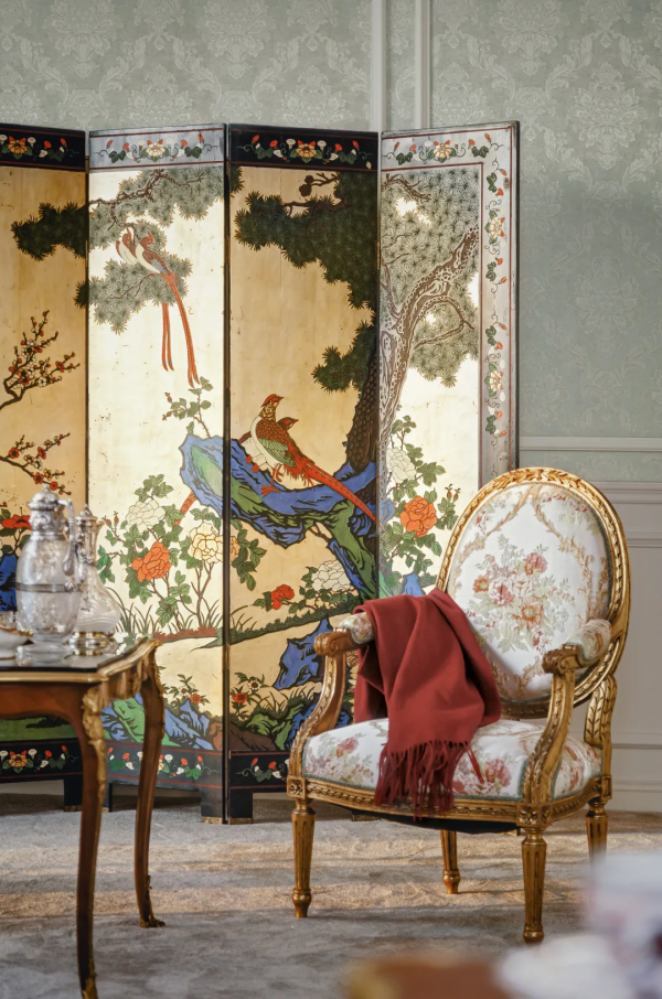 可可&CenterDot;香奈兒捲入的「國潮」風暴，在西方肆虐了300年