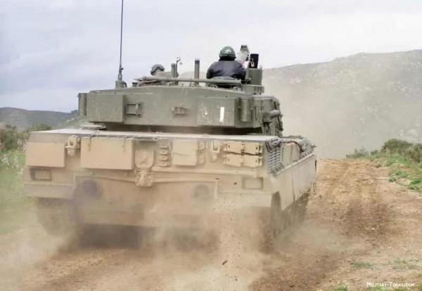 C1“公羊”坦克圖集（87圖）