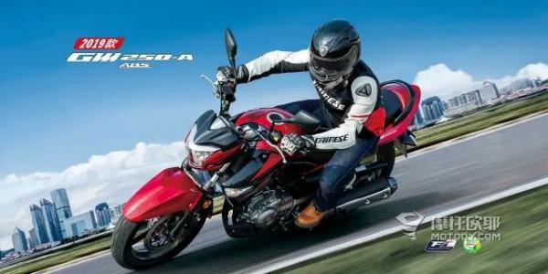 看透鈴木GW250，當年落地3萬+，如今閒魚6千8