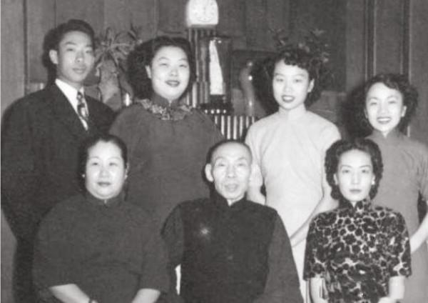 杜月笙的小兒子：牢記父親的教誨，給國家無償捐獻價值18億的古董