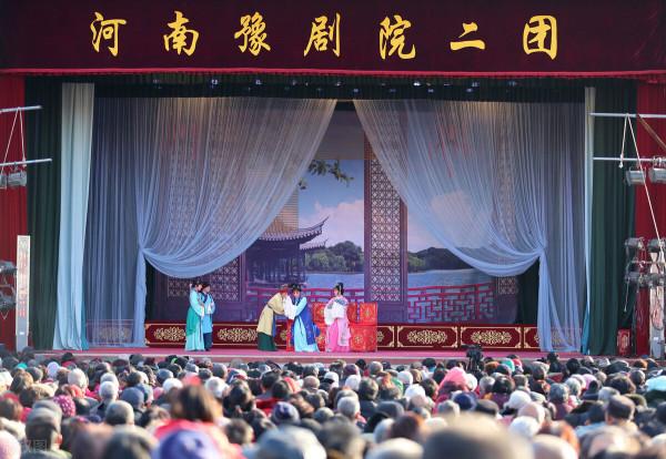 春節逛廟會，河南最熱鬧的10個廟會，滿滿的都是童年的回憶