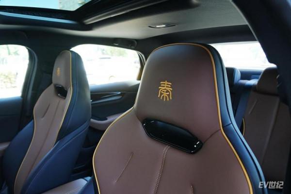 試駕比亞迪秦PLUS EV 一臺有顏/有料/有續航的小號漢EV