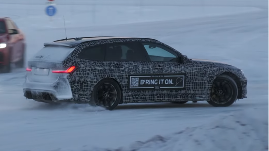 不斷推向失控的邊緣，寶馬M3 Touring在雪地測試效能極限