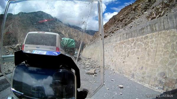 摩旅西藏-七十二拐再次倒車-八宿（海拔3200）