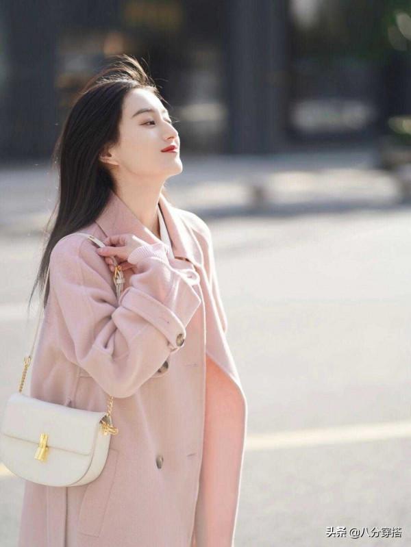 穿衣懂配色氣質提升一大截，這幾個顏色溫柔顯白又洋氣，誰穿誰美