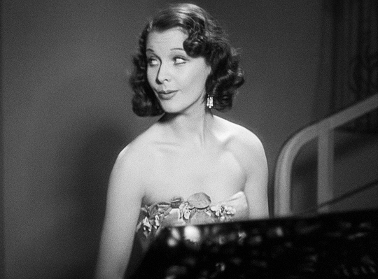 怎麼區分海蒂·拉瑪和費雯麗,看眉毛還是鼻子?其實看動態就夠了 怎麼區分海蒂·拉瑪和費雯麗,看眉毛還是鼻子?其實看動態就夠了