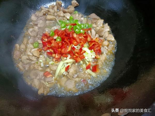 冬季怕冷多吃它，5元炒一盤，營養不比阿膠差，氣血不足要常吃