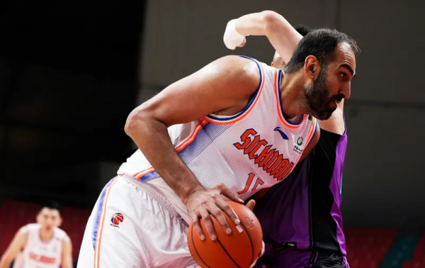 山東輸四川!徐長鎖王汝恆引攻守崩盤,雙核絕望,哈達迪盤活全隊 山東輸四川!徐長鎖王汝恆引攻守崩盤,雙核絕望,哈達迪盤活全隊