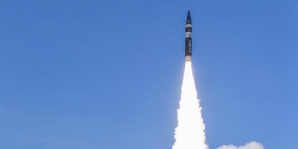 兩則訊息：年關將至，美軍高超彈再遇挫折；印度又試射烈火導彈