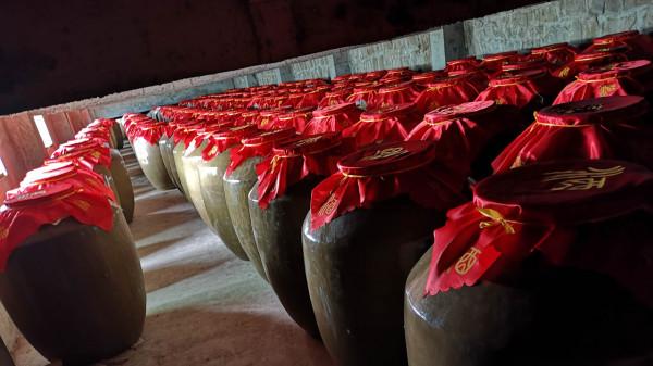 20元左右的白酒怎麼選?酒廠老師傅選這3款,既是純糧口感又醇厚 20元左右的白酒怎麼選?酒廠老師傅選這3款,既是純糧口感又醇厚