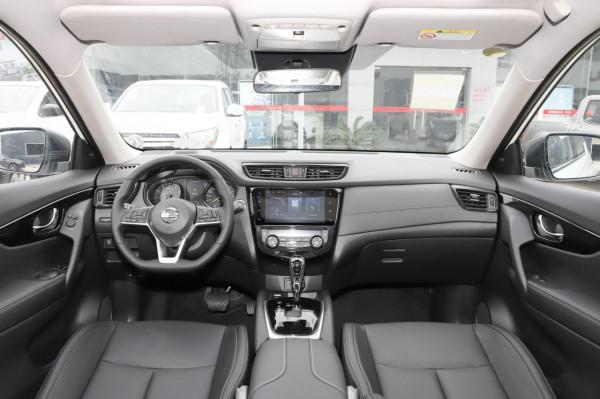 新車 &vert; 2&period;0升四缸&plus;CVT，售價18&period;93萬元起，日產奇駿&CenterDot;榮耀實車到店