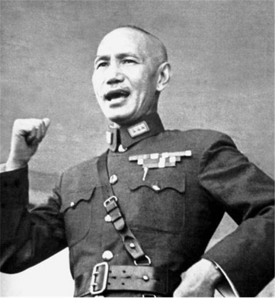 他是潛伏在張學良身邊的“紅色間諜”、周恩來的翻譯，後被處決