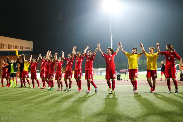 女足奪冠應該拿1000萬的獎金嗎？