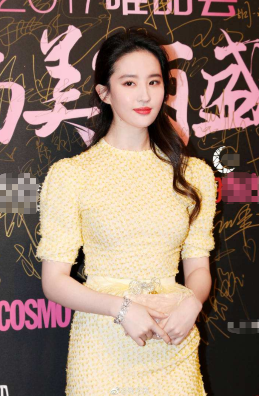 別被基礎款騙了!百搭的服裝才是最難穿的,除非你有這2個特徵 別被基礎款騙了!百搭的服裝才是最難穿的,除非你有這2個特徵