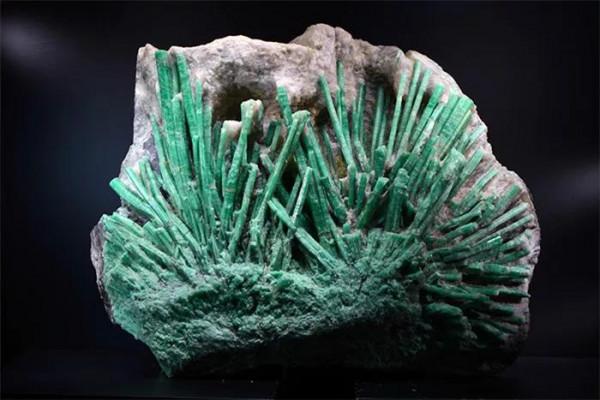 產自中國地下的那些寶石