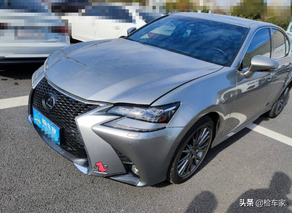 開了4年的雷克薩斯GS，賣39萬還有人買賬？買家：買二手車上癮