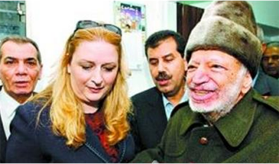 阿拉法特死後9年,嬌妻蘇哈直言後悔:我們結婚22年感覺就像50年 阿拉法特死後9年,嬌妻蘇哈直言後悔:我們結婚22年感覺就像50年