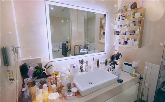 一把菜刀60萬，一雙日常鞋80萬，明星們的生活到底有多奢侈？