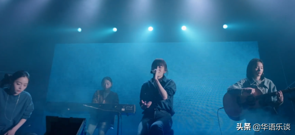 謝霆鋒簽了那麼多樂隊，又籤這支四胞胎女子樂隊，能捧得紅嗎？