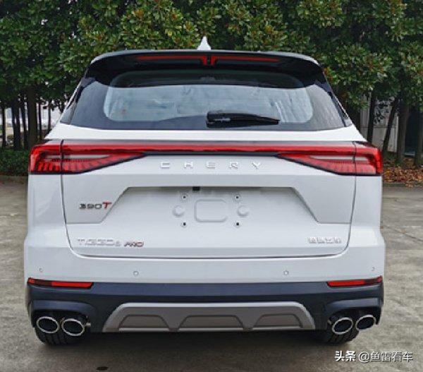 前臉霸氣十足，奇瑞新款瑞虎8Pro正式曝光真容，動力全系直噴化