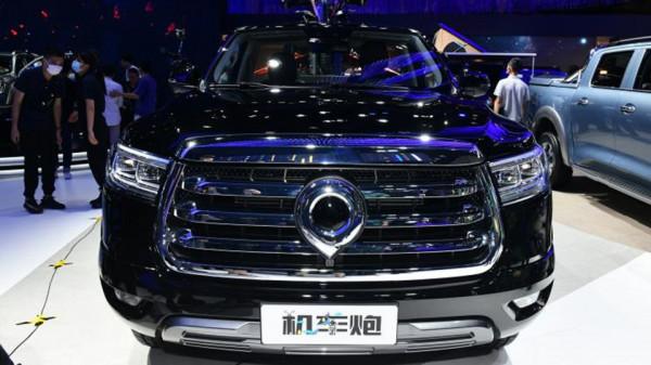 能運載摩托車出行的皮卡,長城機車炮調整了些啥? 能運載摩托車出行的皮卡,長城機車炮調整了些啥?