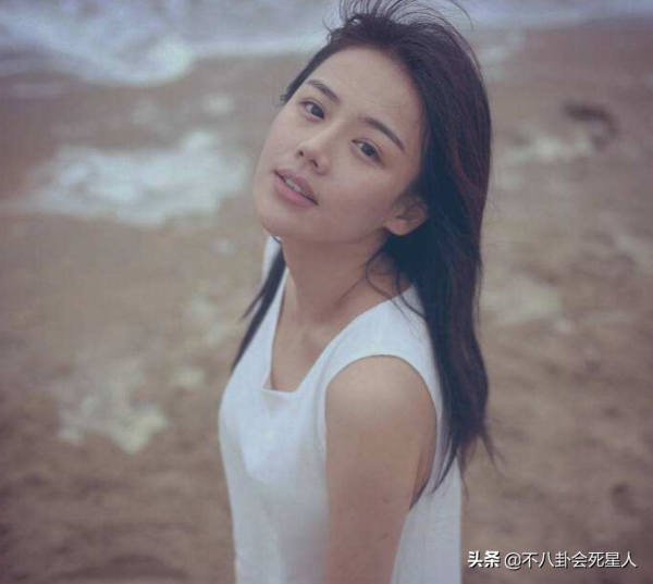 年輕時是神顏，剛過30歲就開始臉崩，這6位明星個個老得快