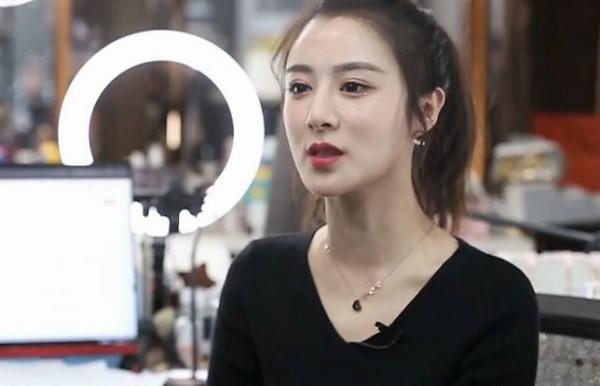 文玩文案狙擊手:微婭會不會涼涼?偷稅漏稅13.41億 文玩文案狙擊手:微婭會不會涼涼?偷稅漏稅13.41億