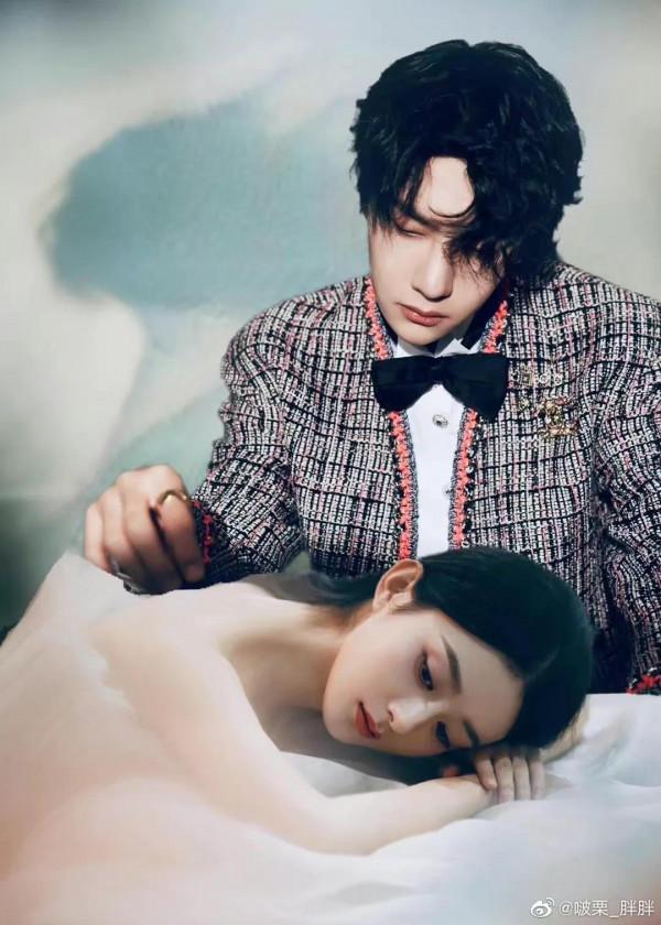 王炸姐弟圓滿了，笑的好甜蜜啊