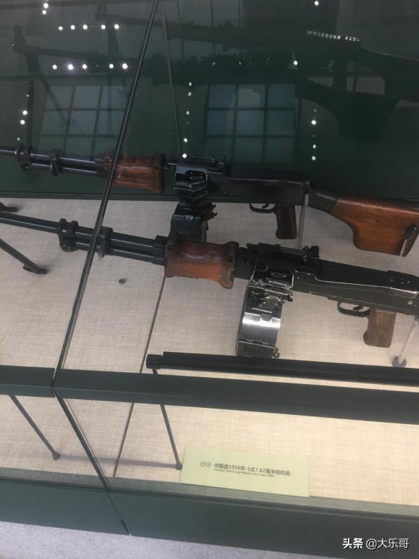 軍事博物館拍的輕武器 五六沖鋒槍太漂亮了 軍事博物館拍的輕武器 五六沖鋒槍太漂亮了