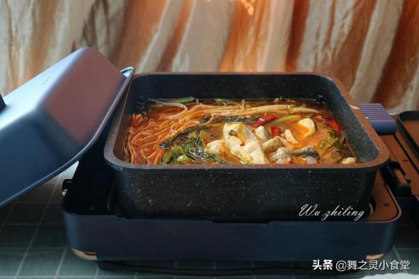 天冷全家喜歡圍著吃飯，火鍋魚在家做真的很香，幸福感100分