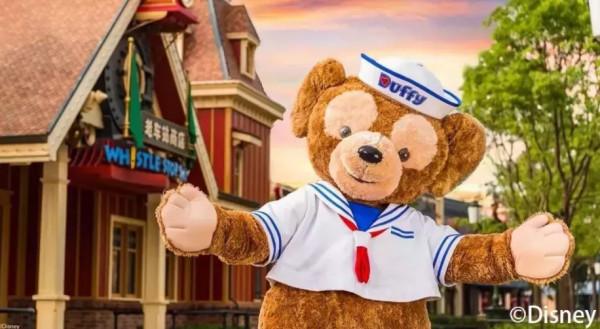 沒作品的迪士尼女明星，究竟怎麼火的？