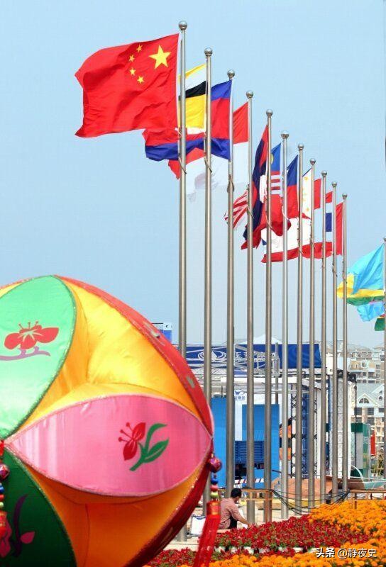 距美國太遠，離中國太近？東盟選擇“疏美親華”到底有何考量？