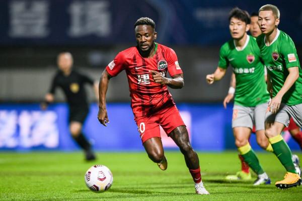 哈維爾迴歸河南建業後，會啟用“又懶又笨”的布亞·圖雷嗎？