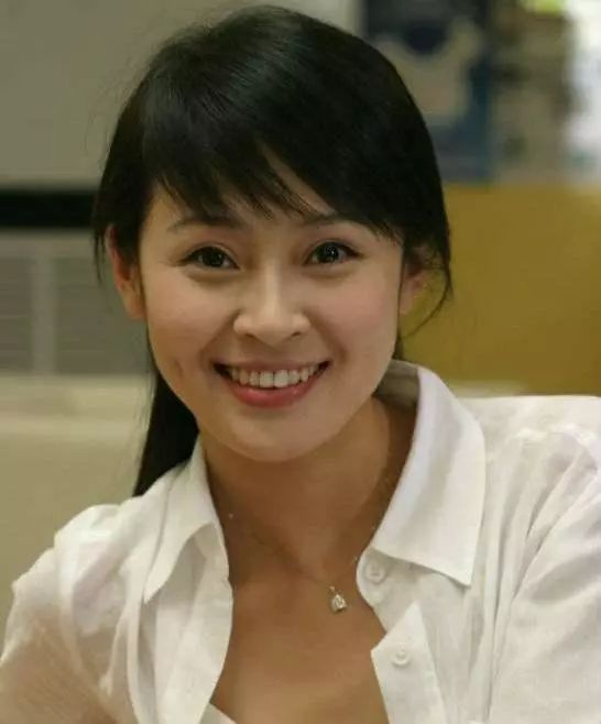 來自回族的7位女星，都是顏值天花板，哪個令你意外？