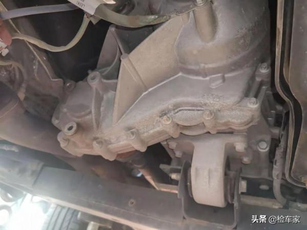 路虎永恆的經典,47萬買臺14年的四代發現,買家直言:撿到寶了 路虎永恆的經典,47萬買臺14年的四代發現,買家直言:撿到寶了