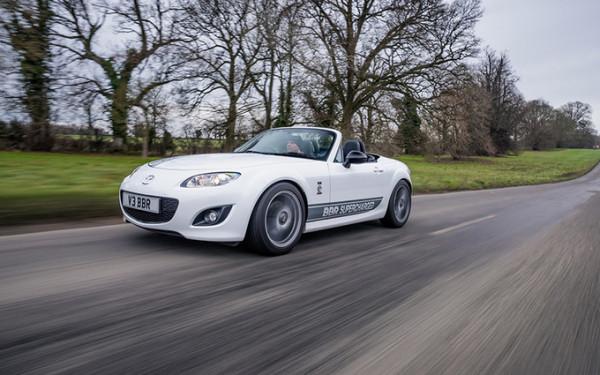 這款經典小跑車效能大升級！馬自達MX-5改裝版釋出，配兩款新套件