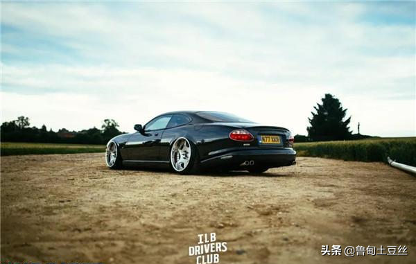 「轂銳馳」英國車友改裝在國內很小眾的捷豹XKR 「轂銳馳」英國車友改裝在國內很小眾的捷豹XKR