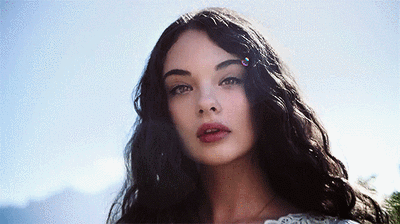 介紹一下,這位漂亮的星二代是“球花”莫妮卡·貝魯奇的女兒 介紹一下,這位漂亮的星二代是“球花”莫妮卡·貝魯奇的女兒