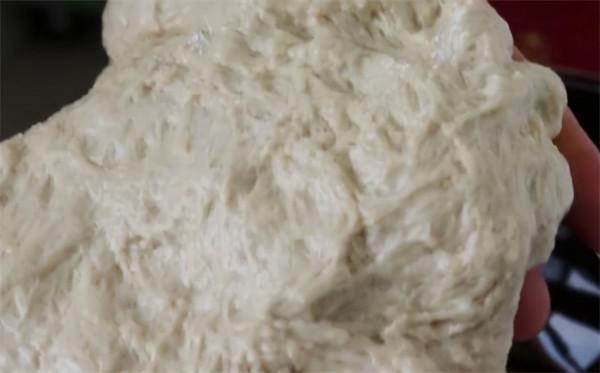 陝西特色小吃擀麵皮，配方技巧詳細告訴你，比涼皮更Q彈筋道