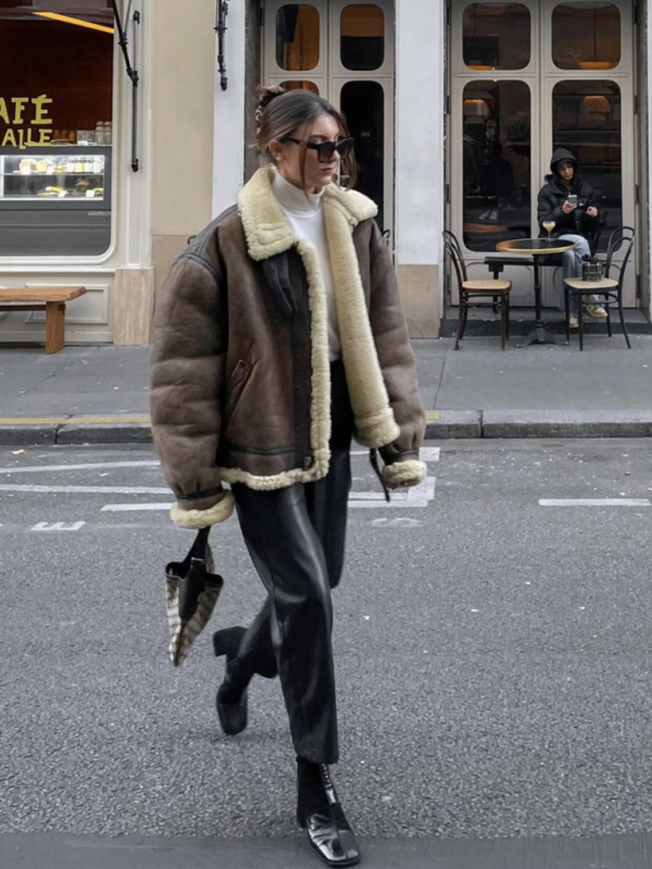 冬天穿褲子，就要配短靴