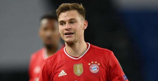 足球場上的十大多面手！梅西多個位置史詩級別