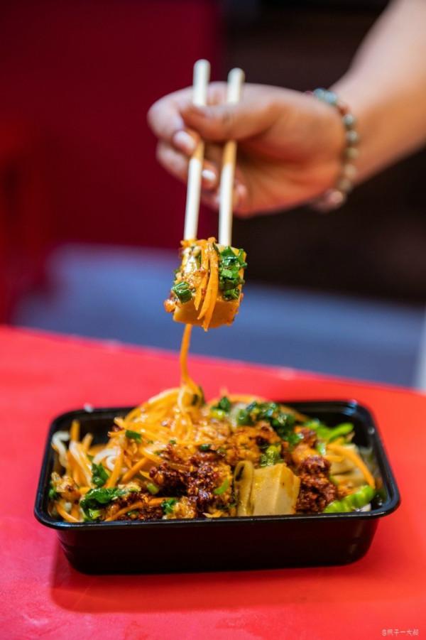 尋味西寧，青海必吃的地道美食大全