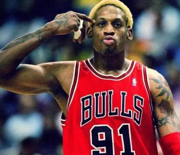 盤點那些NBA歷史上打不過就加盟對手的十大球星