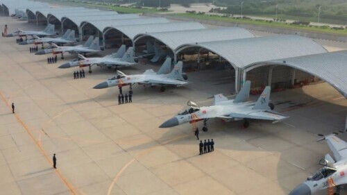 海軍艦載機飛行教官群體：打造艦載機飛行員培養的&OpenCurlyDoubleQuote;中國樣本&rdquo;