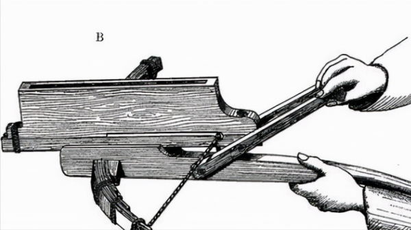 四川出土1700年前的古墓,墓中發現幾十只諸葛連弩,諸葛亮真聰明 四川出土1700年前的古墓,墓中發現幾十只諸葛連弩,諸葛亮真聰明