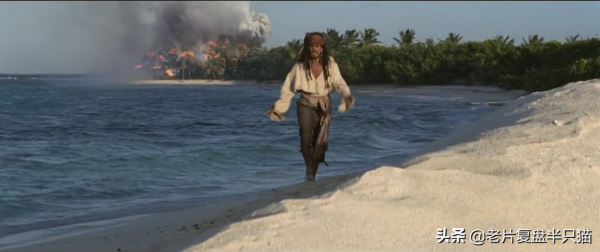 用&OpenCurlyDoubleQuote;人物傳記&rdquo;的方式開啟《加勒比海盜》，電影終於看明白了