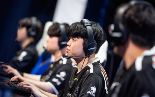 Faker第一，三名LPL中單前五！外媒排名十大中單選手